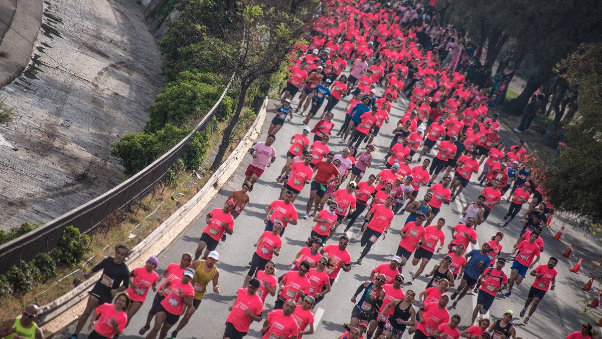 Inscríbete en la Corrida AVON para ganarle al Cáncer de Mama
